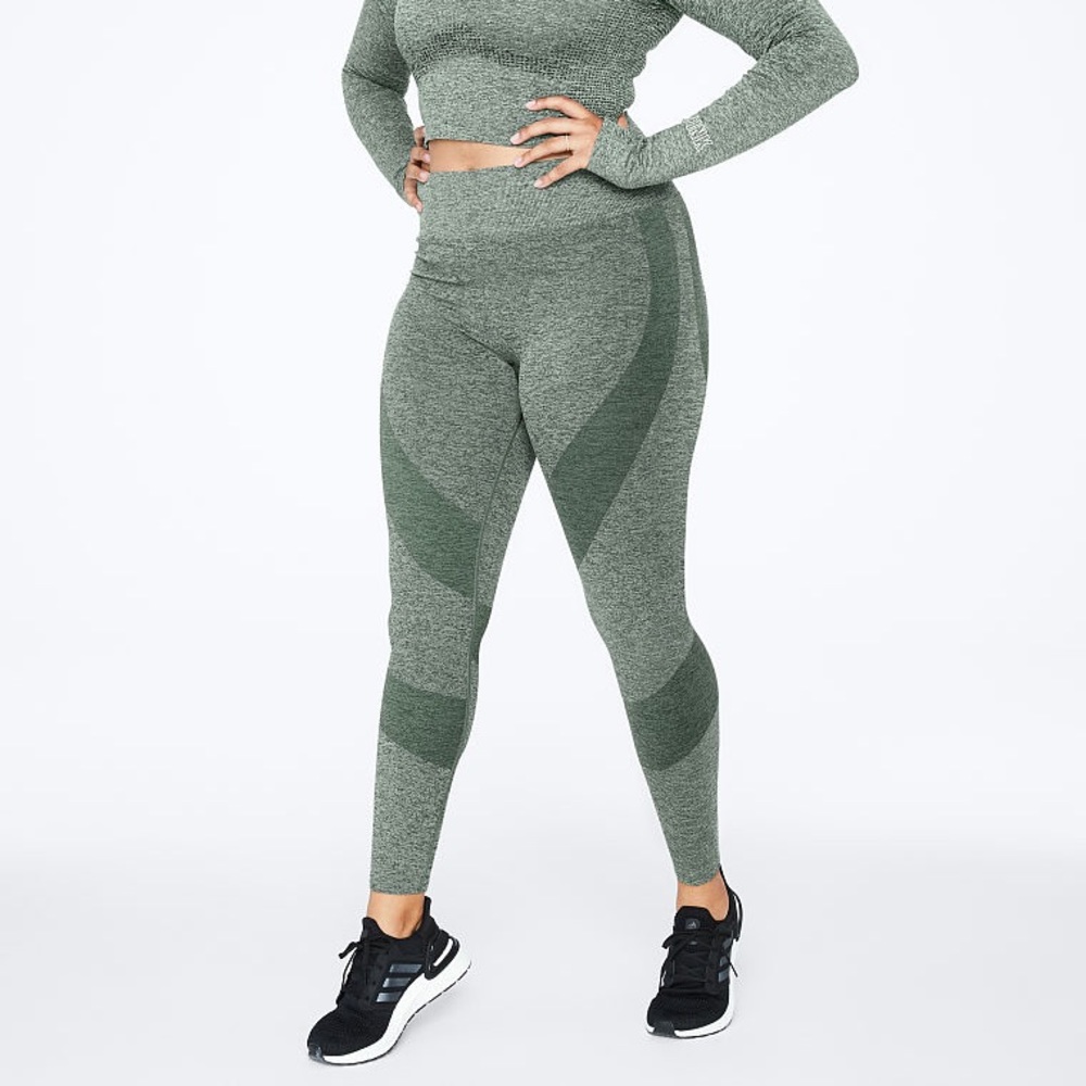 Victoria’s Secret Pink Seamless Legging